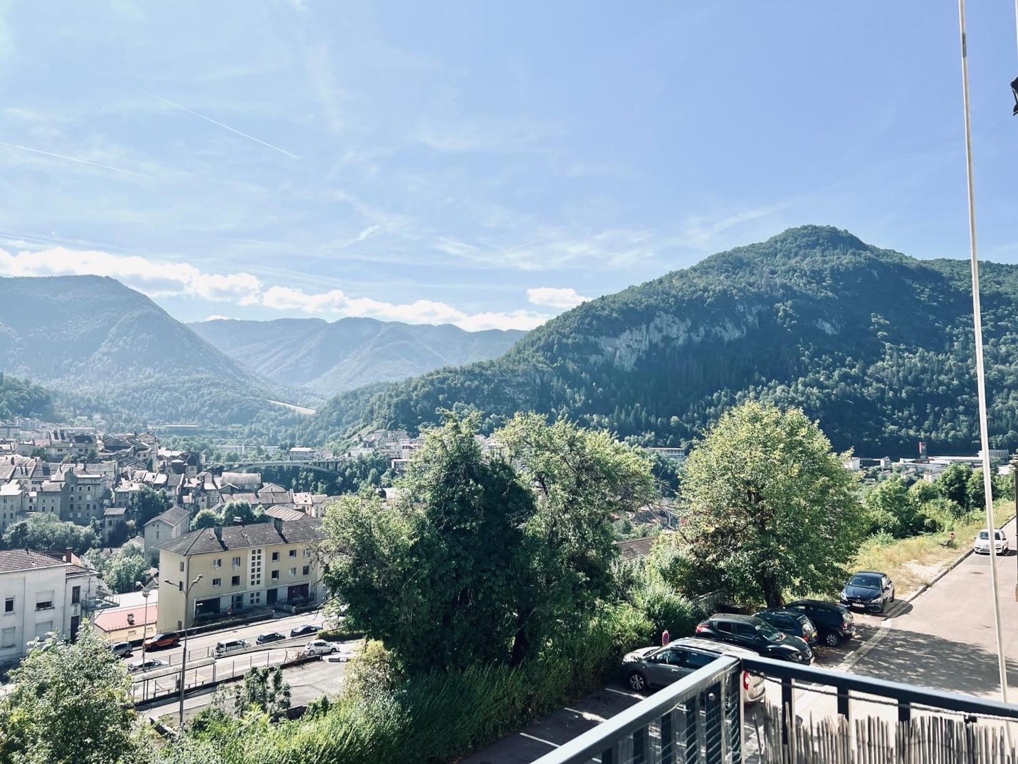 Le Balcon Du Boulevard Bellevue Saint-Claude Εξωτερικό φωτογραφία
